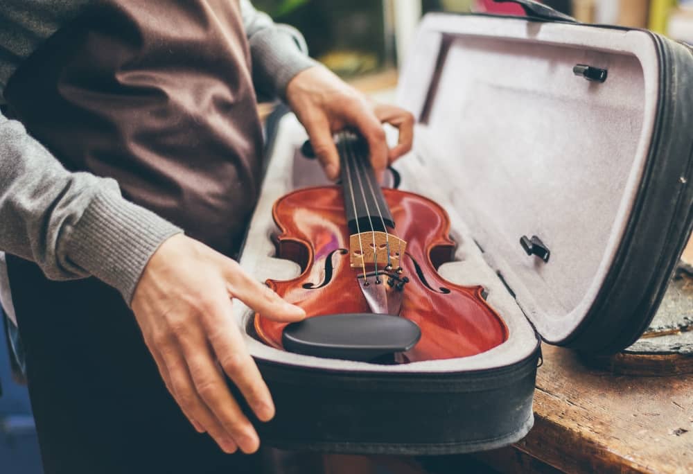When you intend to prepare string musical instruments like violins, cellos, or guitars for moving, remember to loosen the strings a little bit.